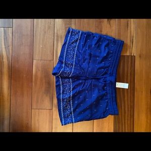 Large Loft Shorts